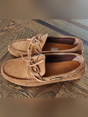 Gucci GG embossed suede driver loafers size 9.5 fits
10 US made in Italy Gucci Gucci GG embossed suede driver loafers size 9 fits 9.5  main image 2